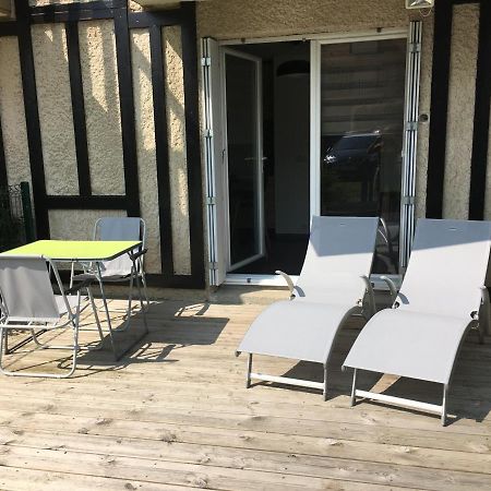 Studio Front De Mer Avec Terrasse Et Acces Direct Plage A Merville-Franceville - Fr-1-487-329 Ngoại thất bức ảnh