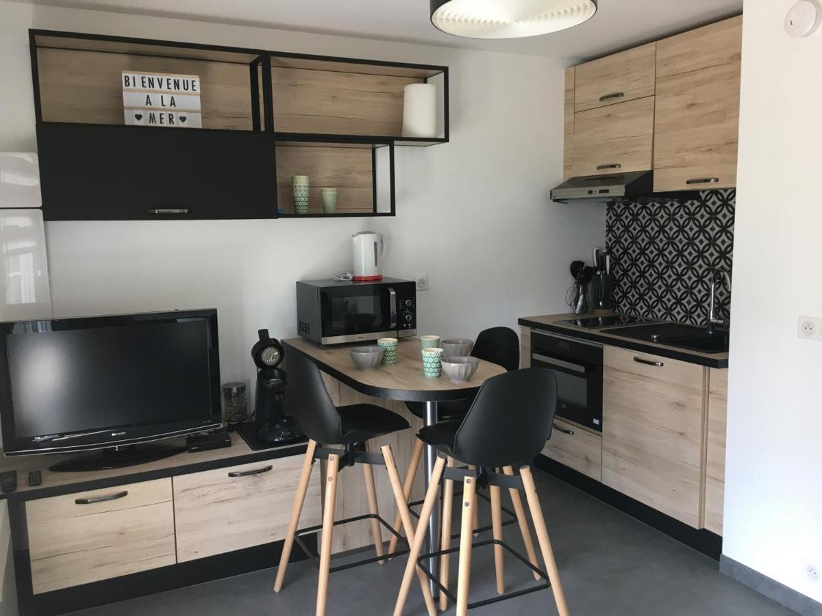 Studio Front De Mer Avec Terrasse Et Acces Direct Plage A Merville-Franceville - Fr-1-487-329 Ngoại thất bức ảnh